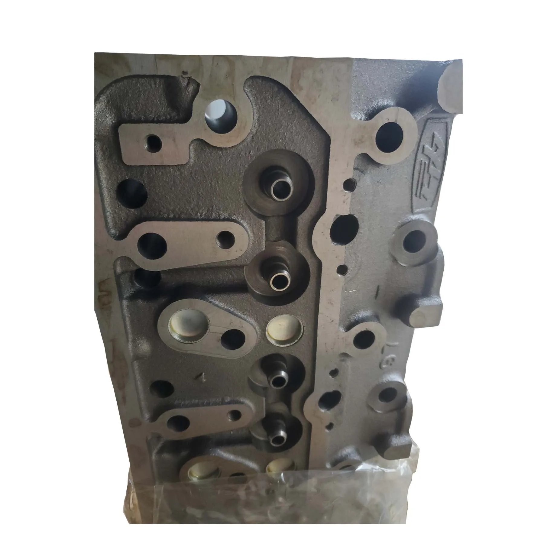 Cylinder Head YN4100QBZ-LNewest Design Top Quality Light Truck Diesel Engine Spare Parts Cylinder Head