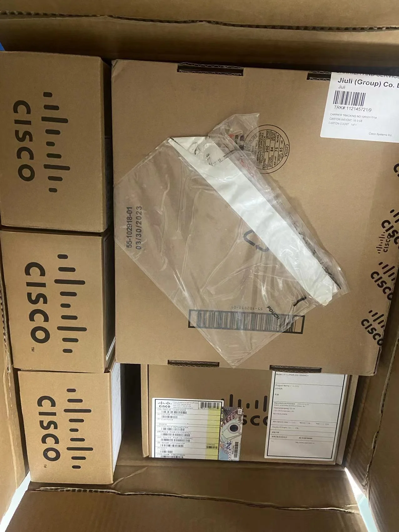 Оригинальный C9500-48X-A 48-портовый уровень 3 SFP 10G Ethernet сетевой коммутатор 5G Wi-Fi VPN QoS VoIP функции 1000 Мбит/с Max LAN Data WEP
