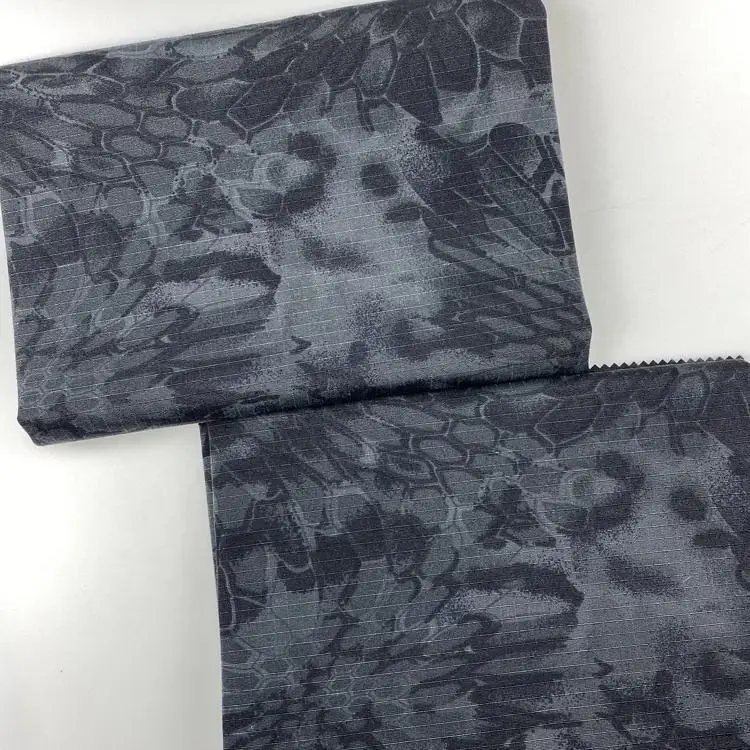 China factories dark color polyester cotton personalized camouflage printing 0.7cm*0.7cm greta fabric for bag/ uniform