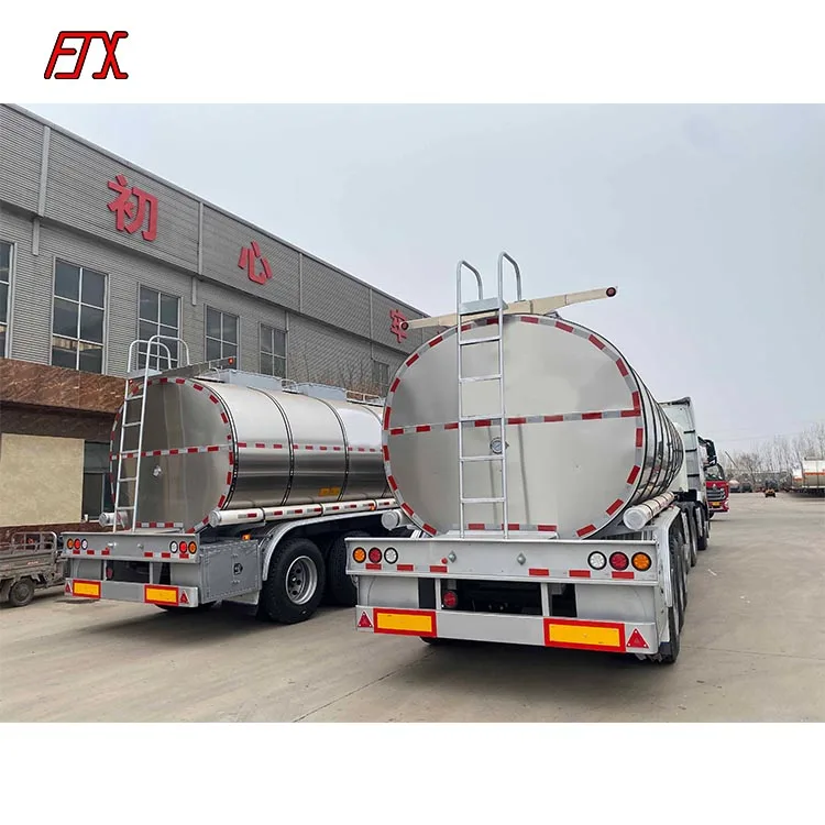 3-axle large-capacity three-axle fuel tank trailer 45m3 stainless steel tank car