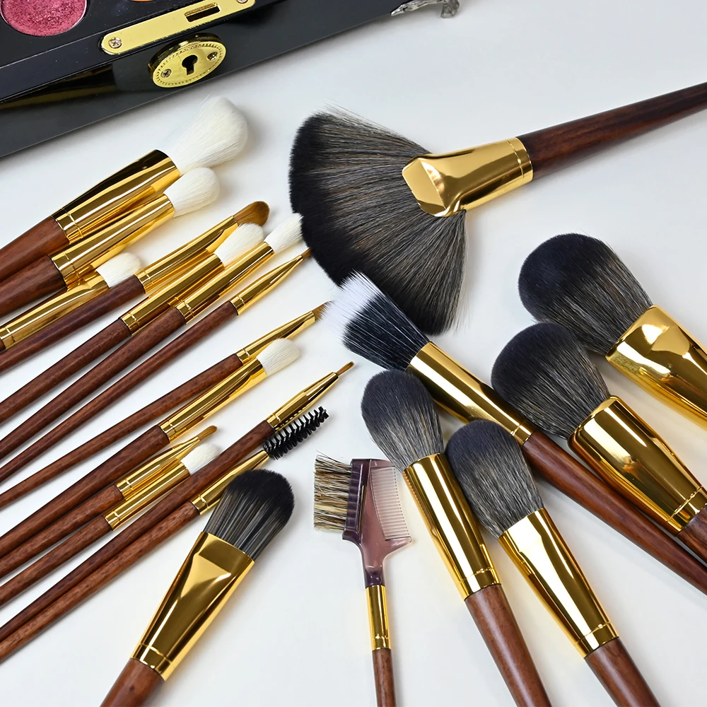 Brush Makeup Synthetic Private Label Professional Make up Brush Set Cosmetic Tools Soft Customized Hair Wood LOGO