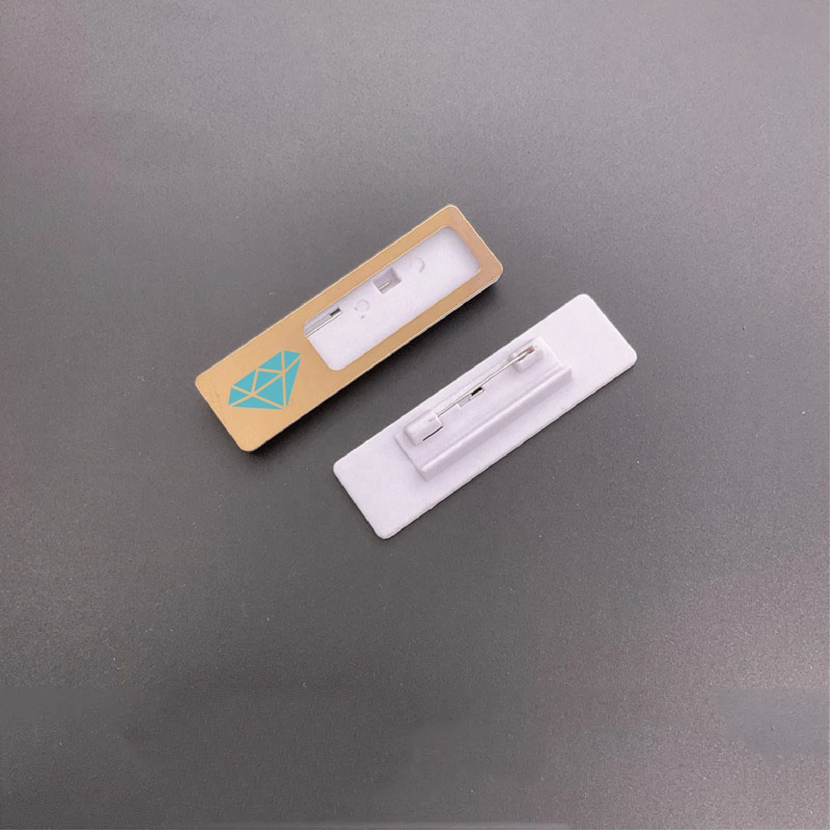 Custom Logo Printing Metal Stainless Steel Window Reusable Name Badge Plates Tags with Safety Pin Magnet for Employee