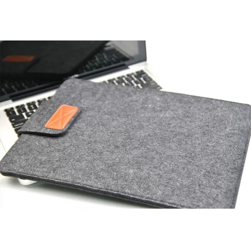 
Customized Logo Felt Computer Bag Cover Case Sleeve 14 15 Inch Felt Laptop Sleeve 