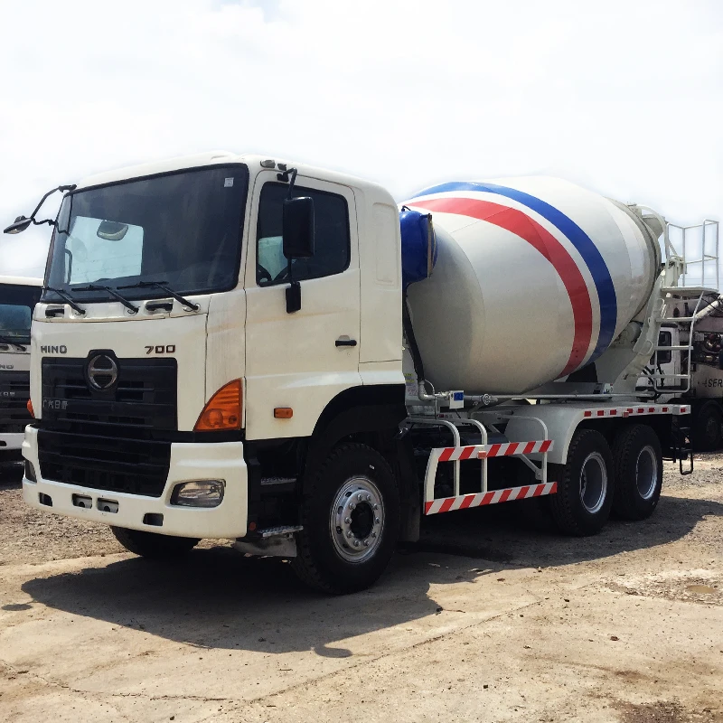  Б/у передвижной бетоносмеситель Zoomlion грузовик Hino в хорошем состоянии для