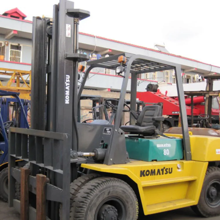Оригинальный японский 8 тонн б/у FD80 дизельный вилочный погрузчик Komatsu FD30 FD150 машина низкая