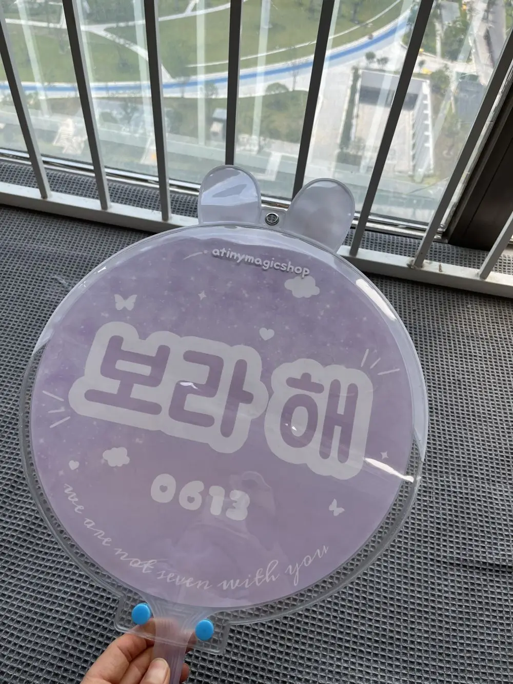 Wholesale high quality portable PVC clear plastic hand fans k-pop event Korea star custom image kpop picket cover