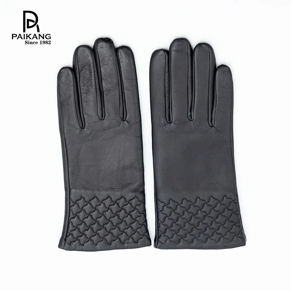Fashion Women Winter Black Embroidered Star Touch Screen Leather Gloves