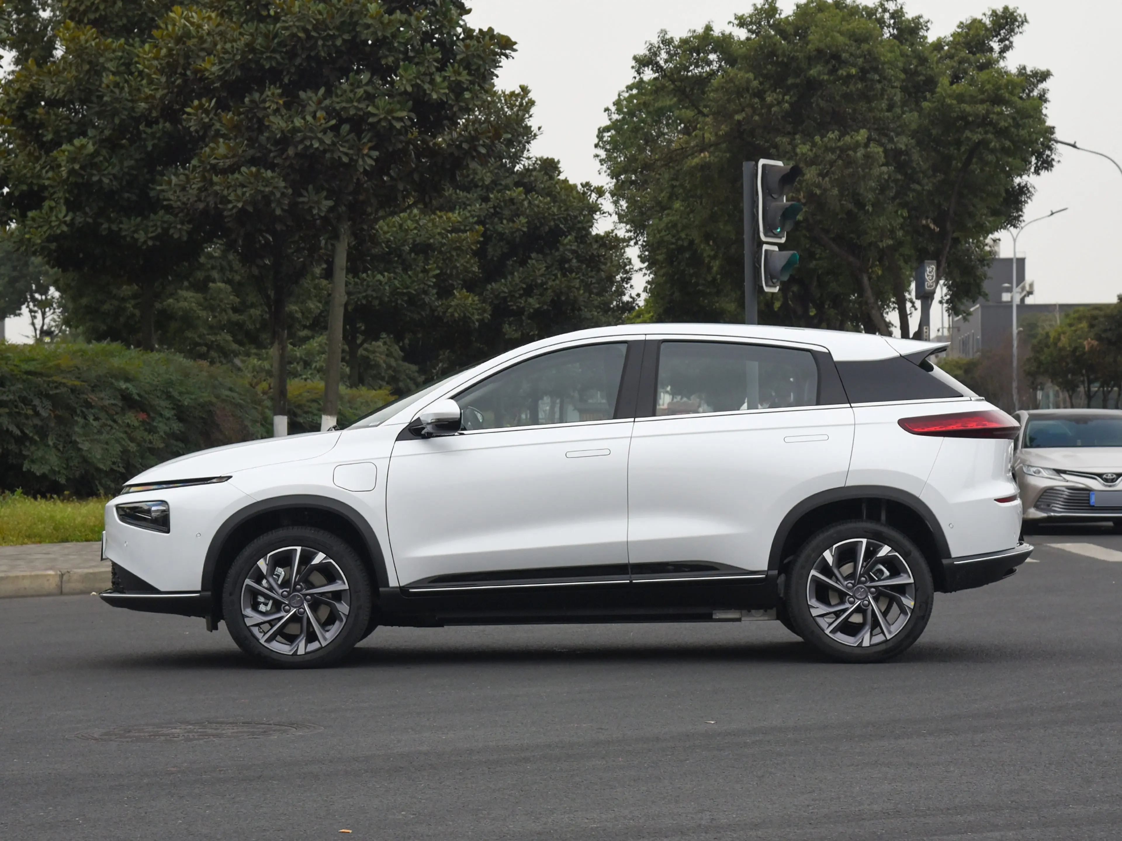xpeng g3 pure electric compact suv xpeng g3 520 extended range 5 door 5 seat new energy suv xpeng car g3