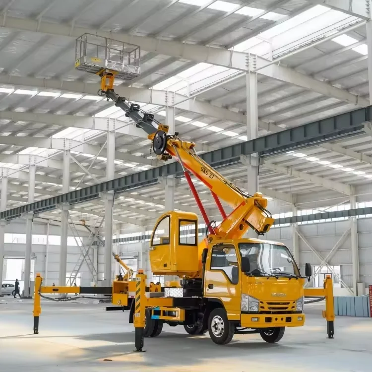 On Sale ISUZU Chassis 4*2 28 m 30 Meters Aerial Lift Bucket Truck Mounted Platform Aerial Platform Truck