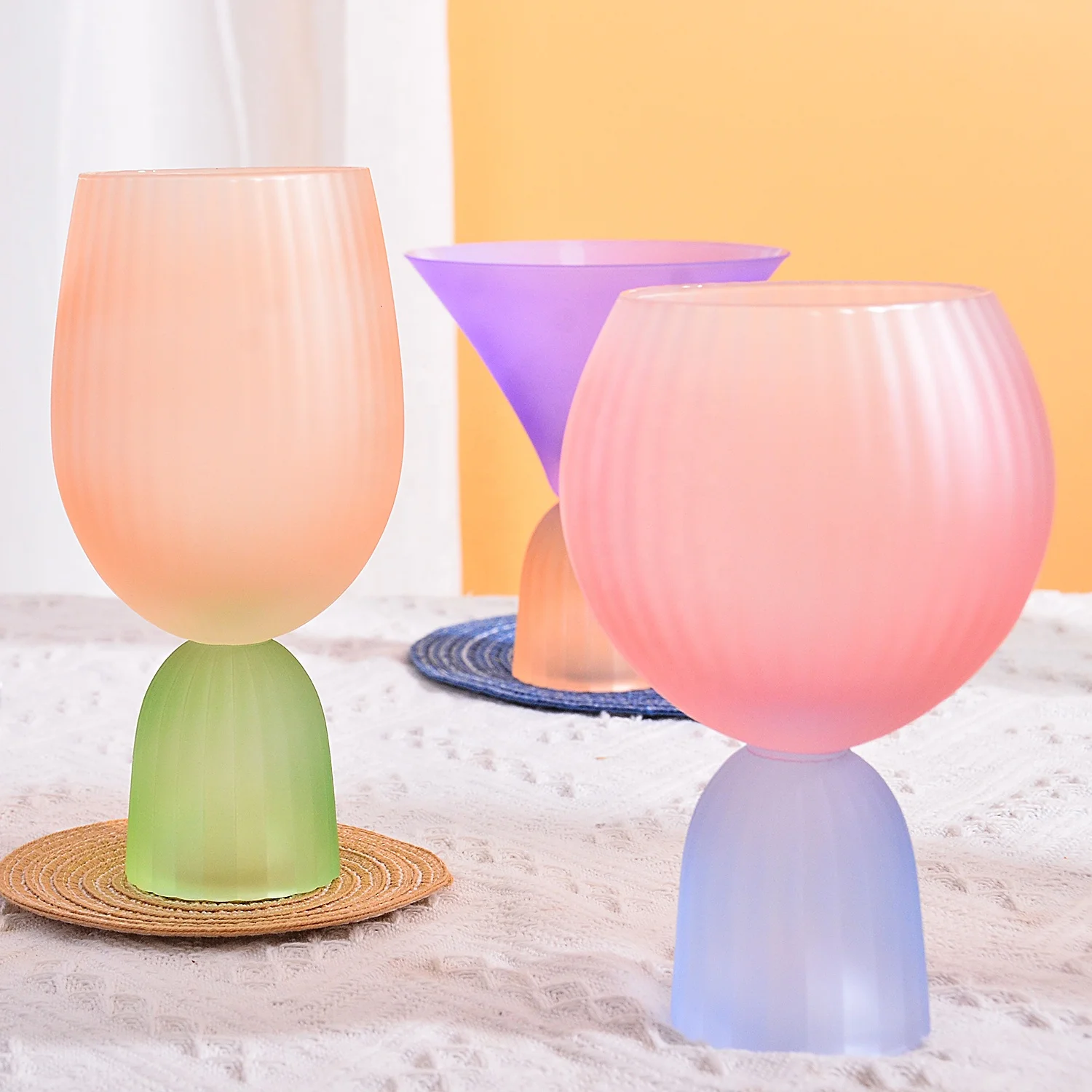 Samyo Luxury Nordic Frosted colored Crystal glass Ribbed ice cream Milkshake wine Dessert beer glasses cup for wedding bar gift