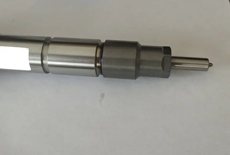 common rail injector 0445120089 injector for MWM  VW injector nozzle 04451200089 0445120330  2T2130201  with valve F00RJ02067