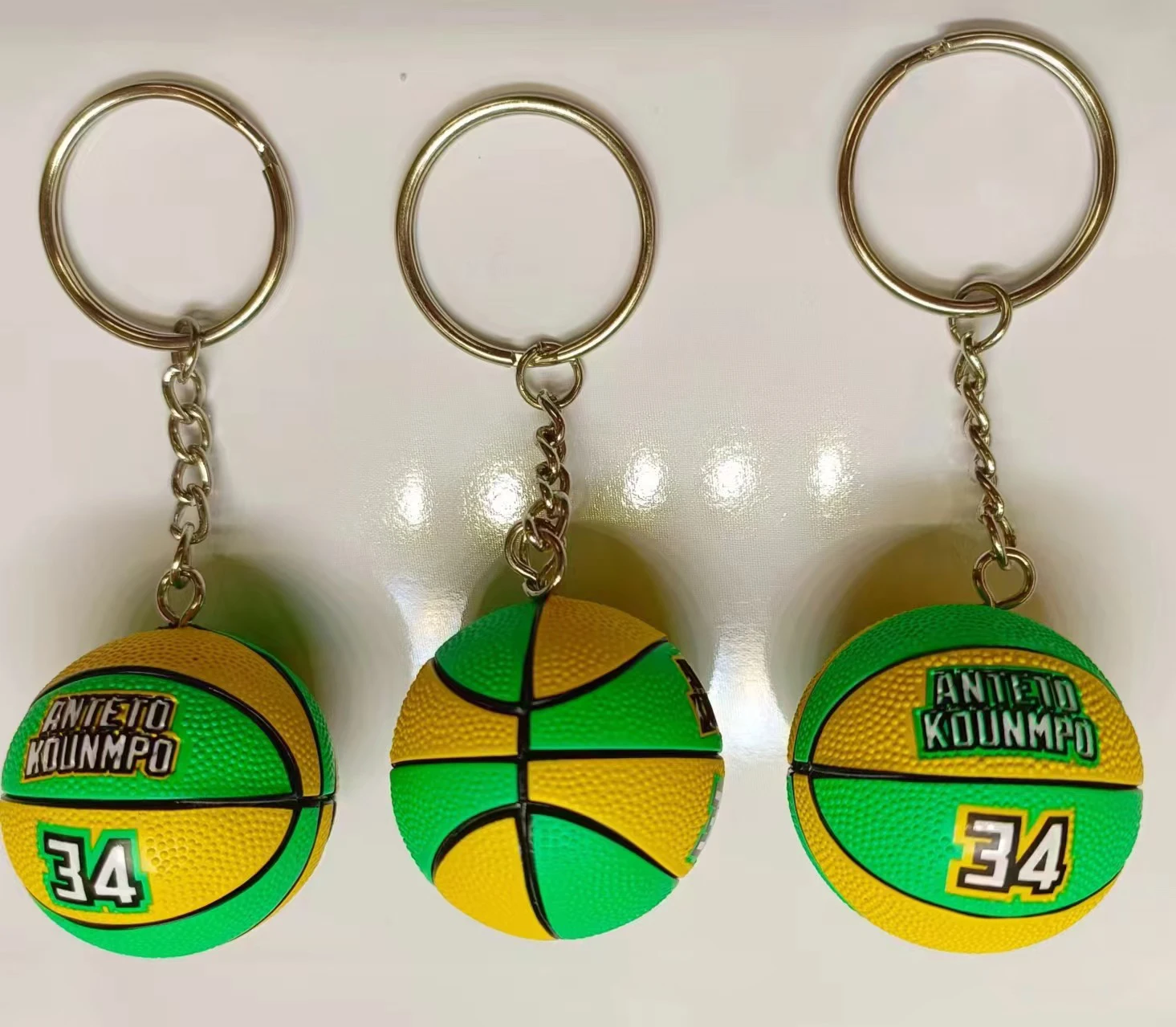 Hot Sale Basketball Team Keychain 3D Mini Super Star Kobe James Curry Harden Durant Plastic NBA Basketball Keychain