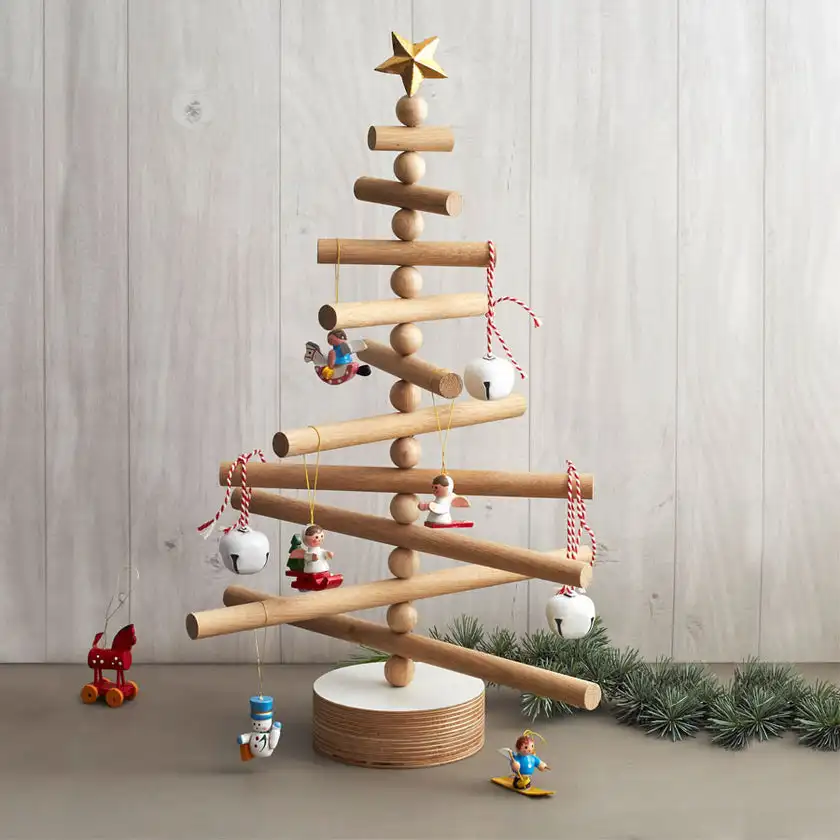 Wholesale High Quality Farmhouse Artificial Rotating Wood Christmas Tree Skirts Lights Stand Wood Christmas Tree