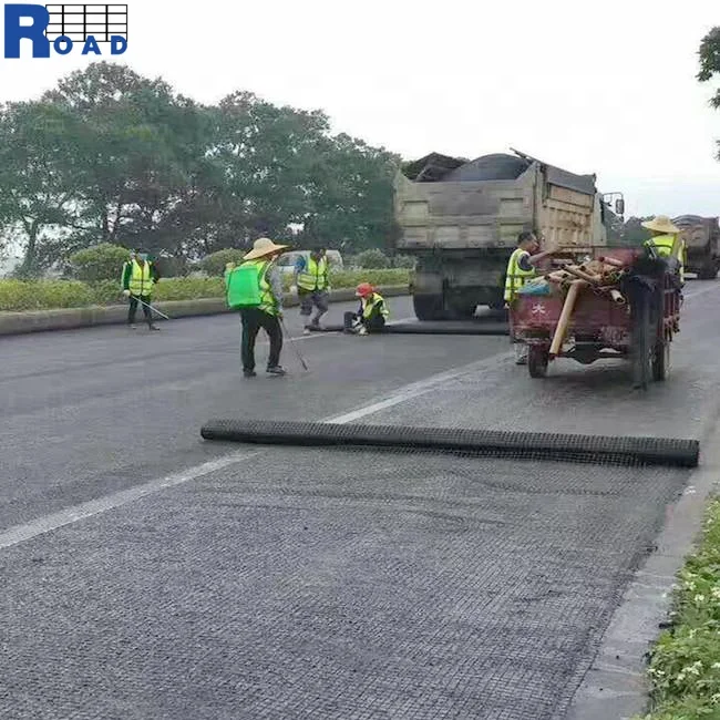 Fiberglass Geogrid 80kn/m Fiberglass Geogrid As Runway Reinforcement Fiberglass Geogrid Coated Bitumen