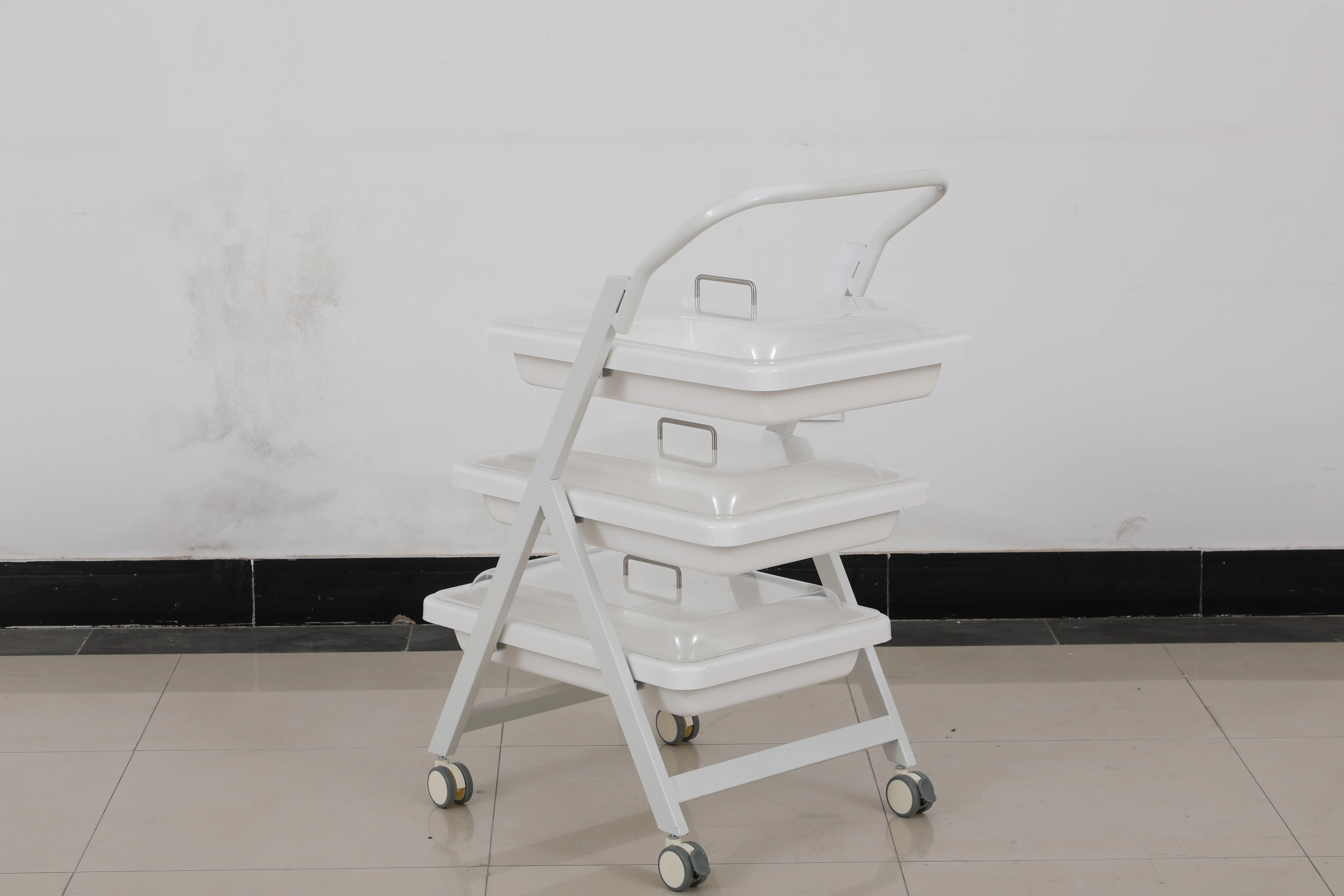 Endoscopic transfer vehicle gastrointestinal operating room instrument trolley