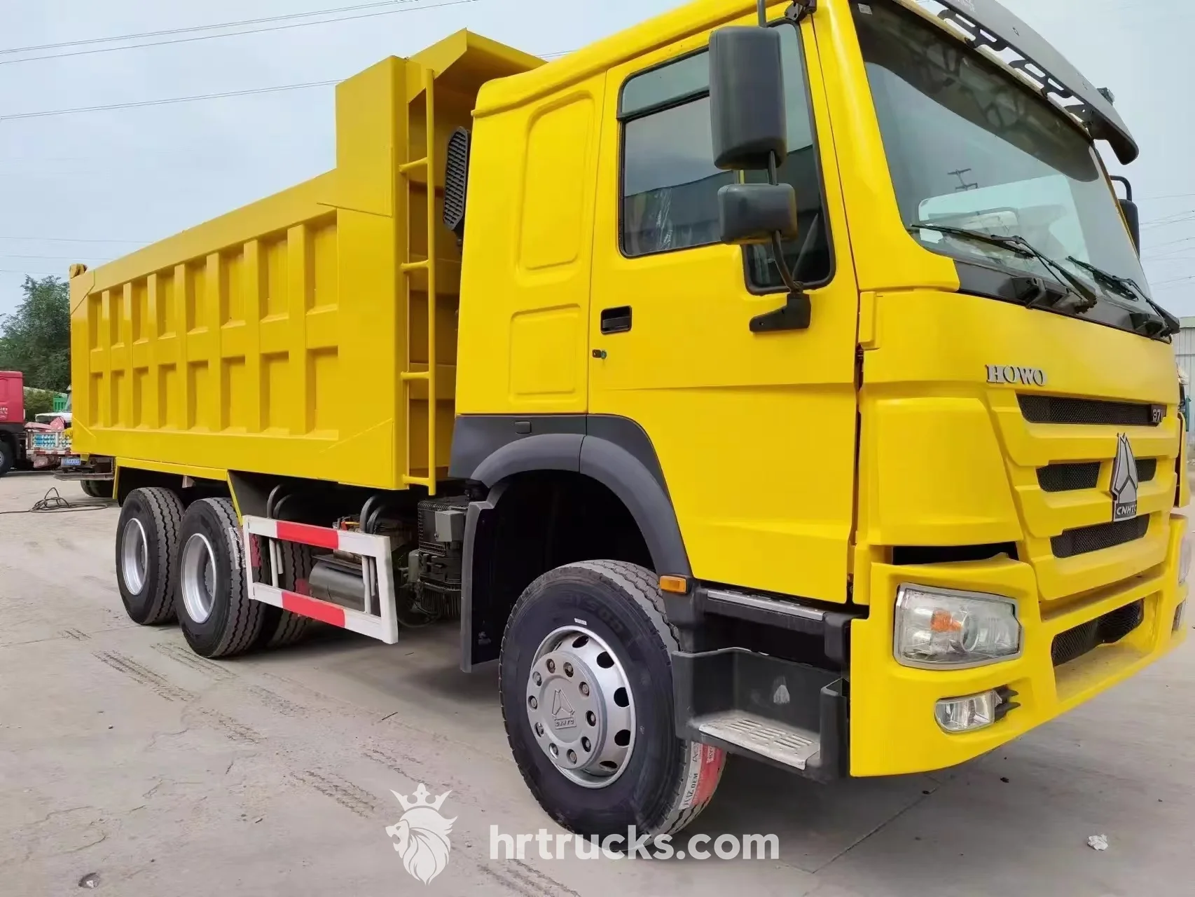 2017 HOWO Used Truck ZZ3257N3847C 6x4 371hp Dump Sinotruck Diesel Heavy Truck RHD with Left Steering New Condition Cheap Sale