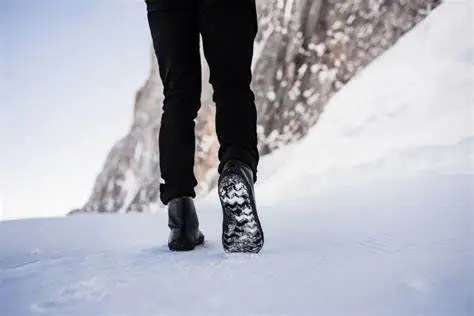 Mens Winter Snow Boots Water Resistant Warm Fur Lined Anti Slip Work Ankle Shoes Casual Lightweight Hiking Outdoor Trekking Boot