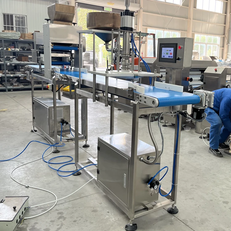 Automatic Pizza Topping Machine Pizza Sauce Cheese Dispenser Spreading Machine For Pizza