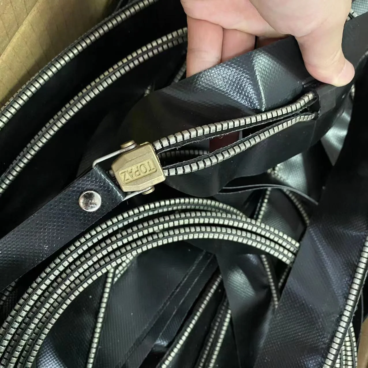 Fire-retardant Heavy Duty PVC  Airtight Zipper Waterproof Zipper Customized Length