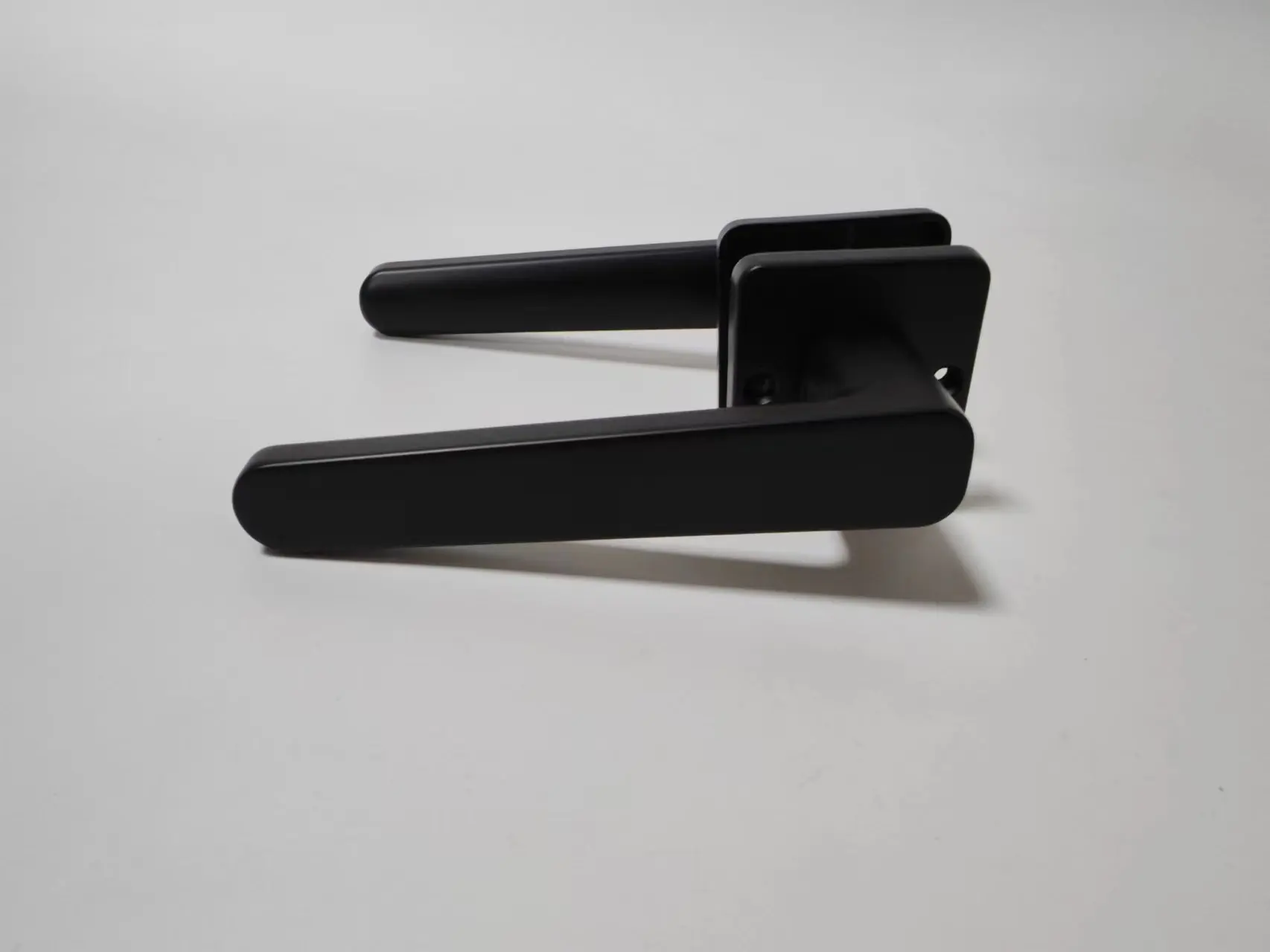 Euro Manija de la puerta  Interior door knob, Matt Black  Door and Window Accessories Aluminum  Lever handle Door Lock Handle
