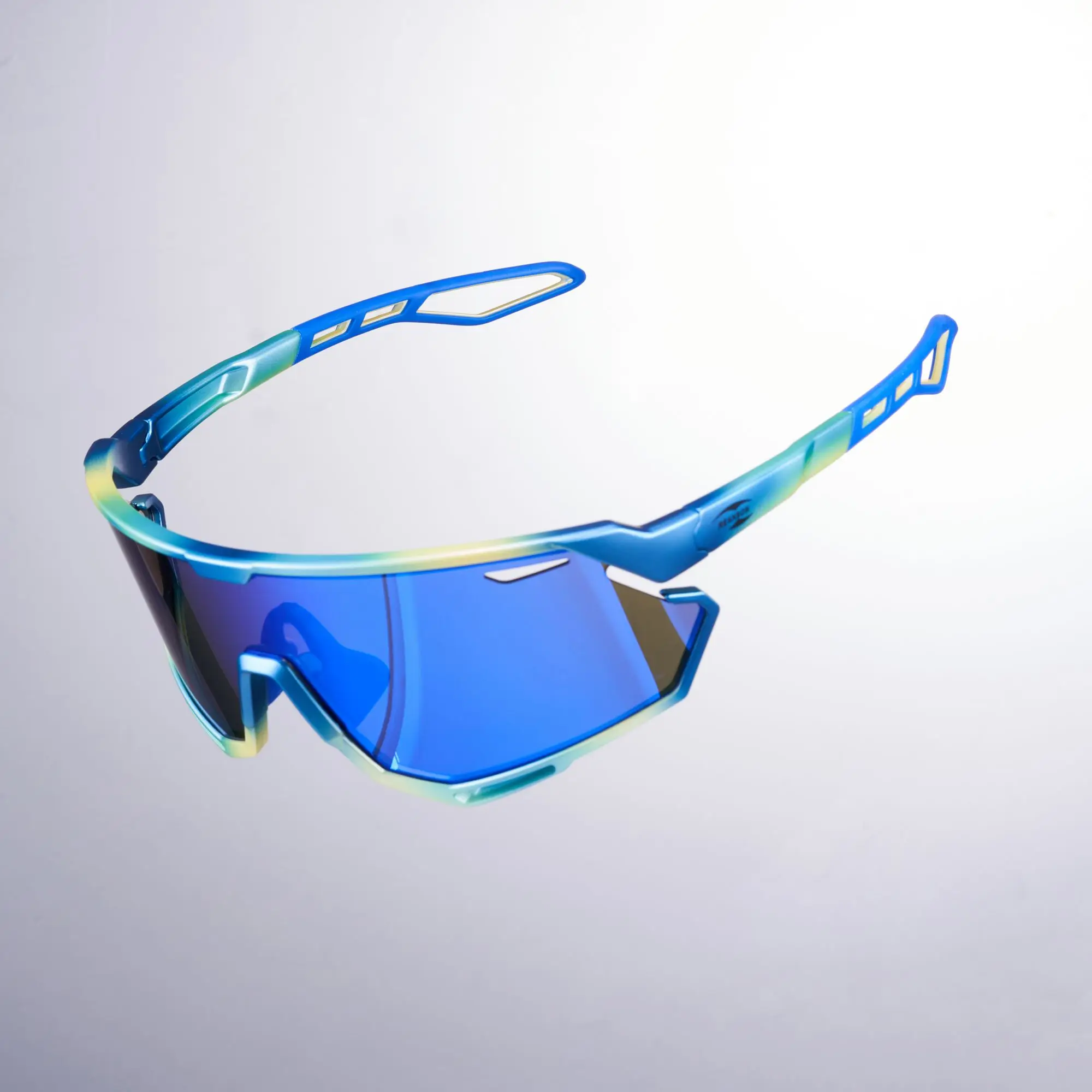 Photochromic Bike Sunglasses Sports Eyewear Cycling Glasses With Interchangeable Polarized Lens For  Road Bike