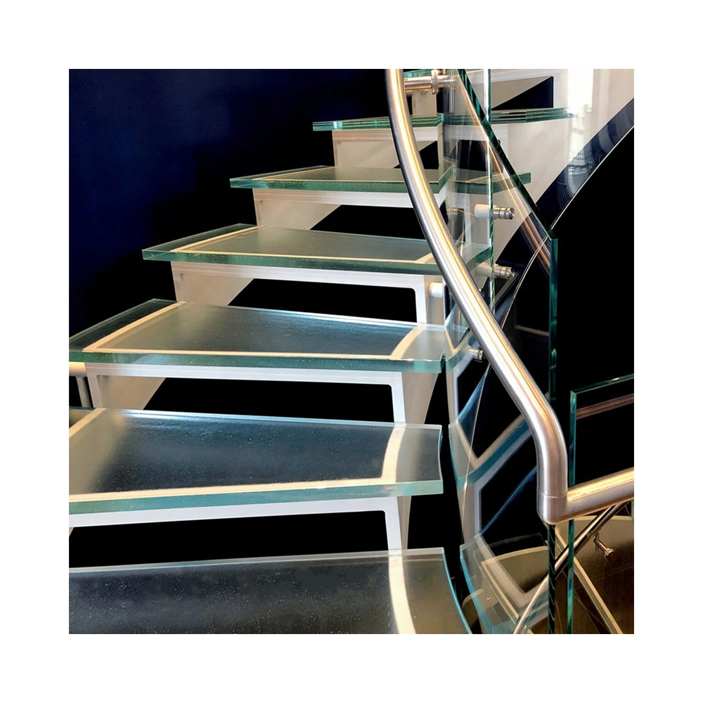 Безопасные ламинированные противоскользящие лестничные ступени из закаленного стекла