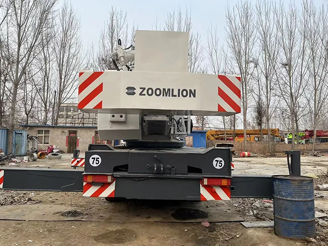 Автокран zoomlion 25ton QY25v хорошее