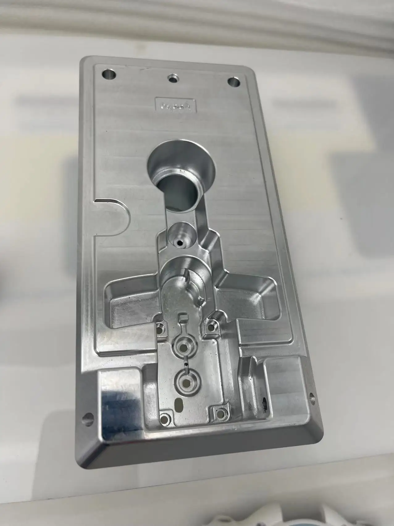 Engine Steel Cylinder Block CNC Precision Machining Metal Parts Processing Sheet Metal Stamping Casting and so on