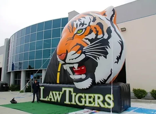 Giant Costume with Logo Inflatable T-Shirt For Advertising Promotion