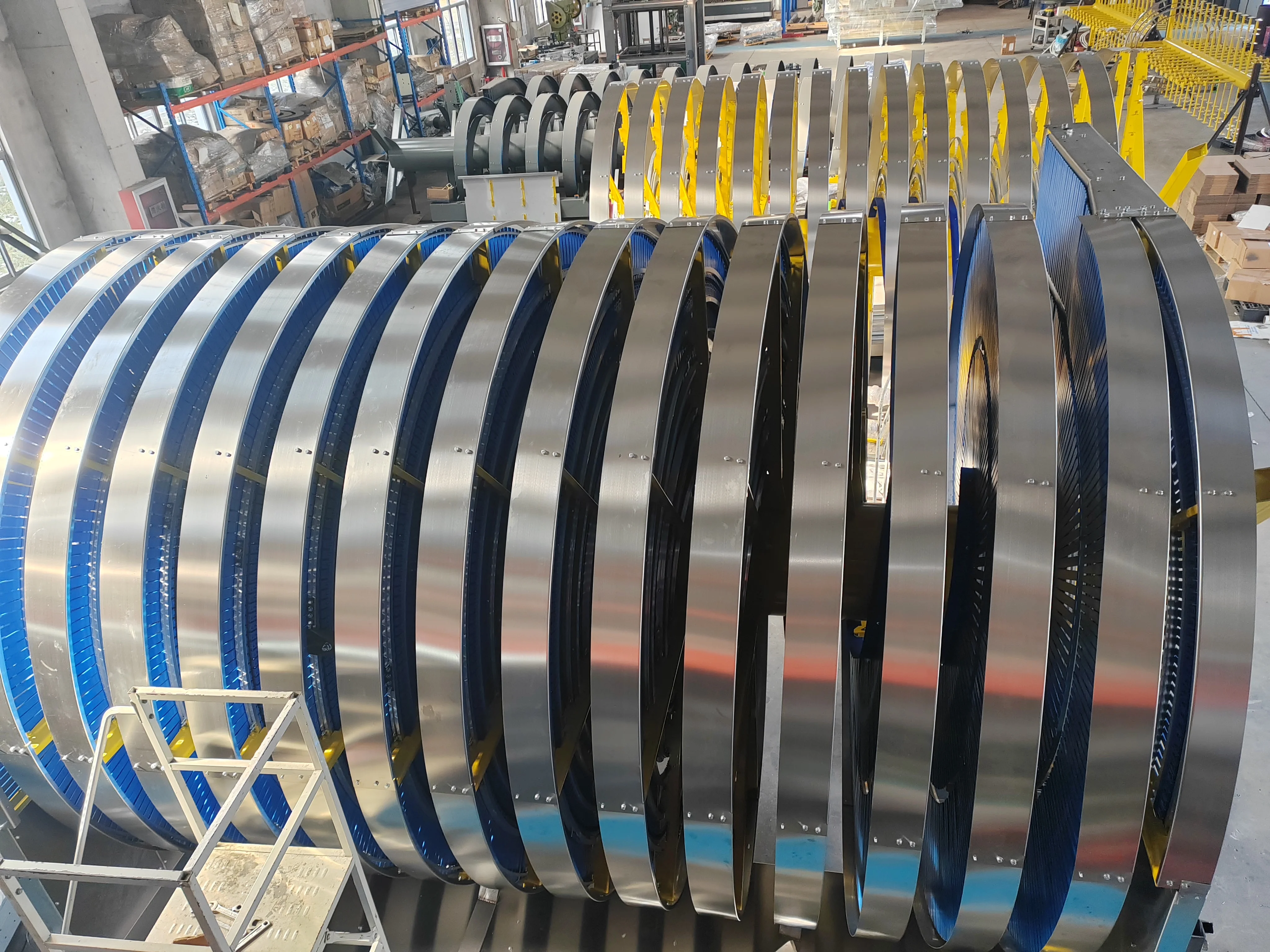 mild steel profile material powered spiral conveyor to delivery goods