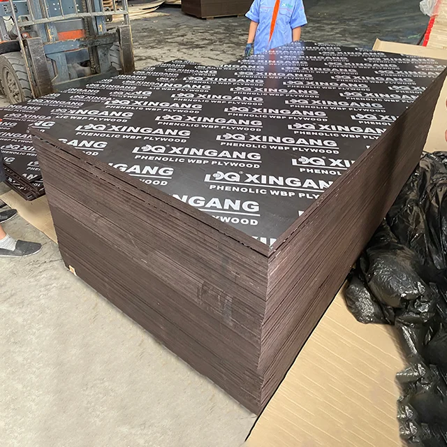 18mm Poplar/Eucalyptus Core Film Faced Plywood for executing concrete