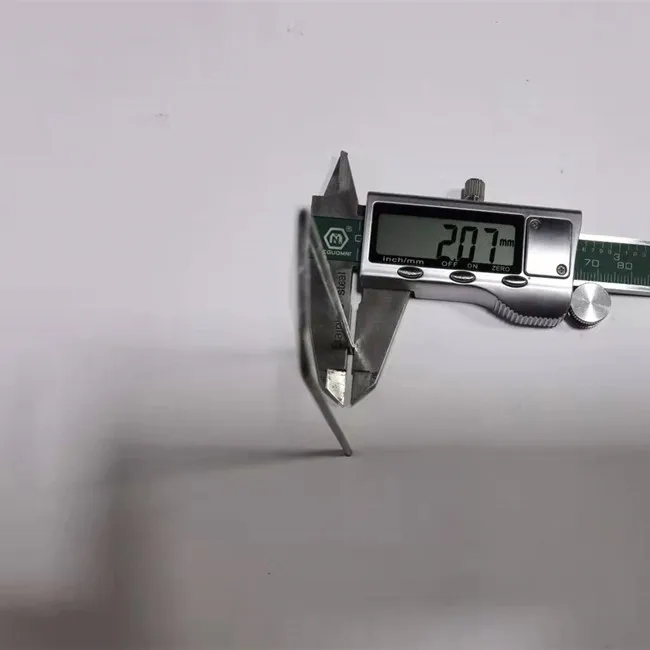 Landscape Sod Staple Metal Garden Stake Ground Stakes Tent Pegs 6 Inch 11 Gauge Steel Galvanized U Shaped Turf Nails