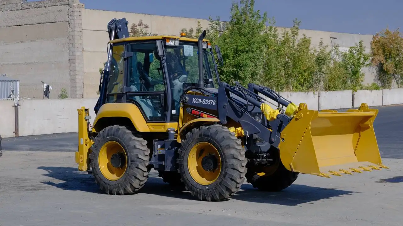 XC8-S3570 Backhoe Loader 2.5Ton Mini Backhoe Loader with Factory Price