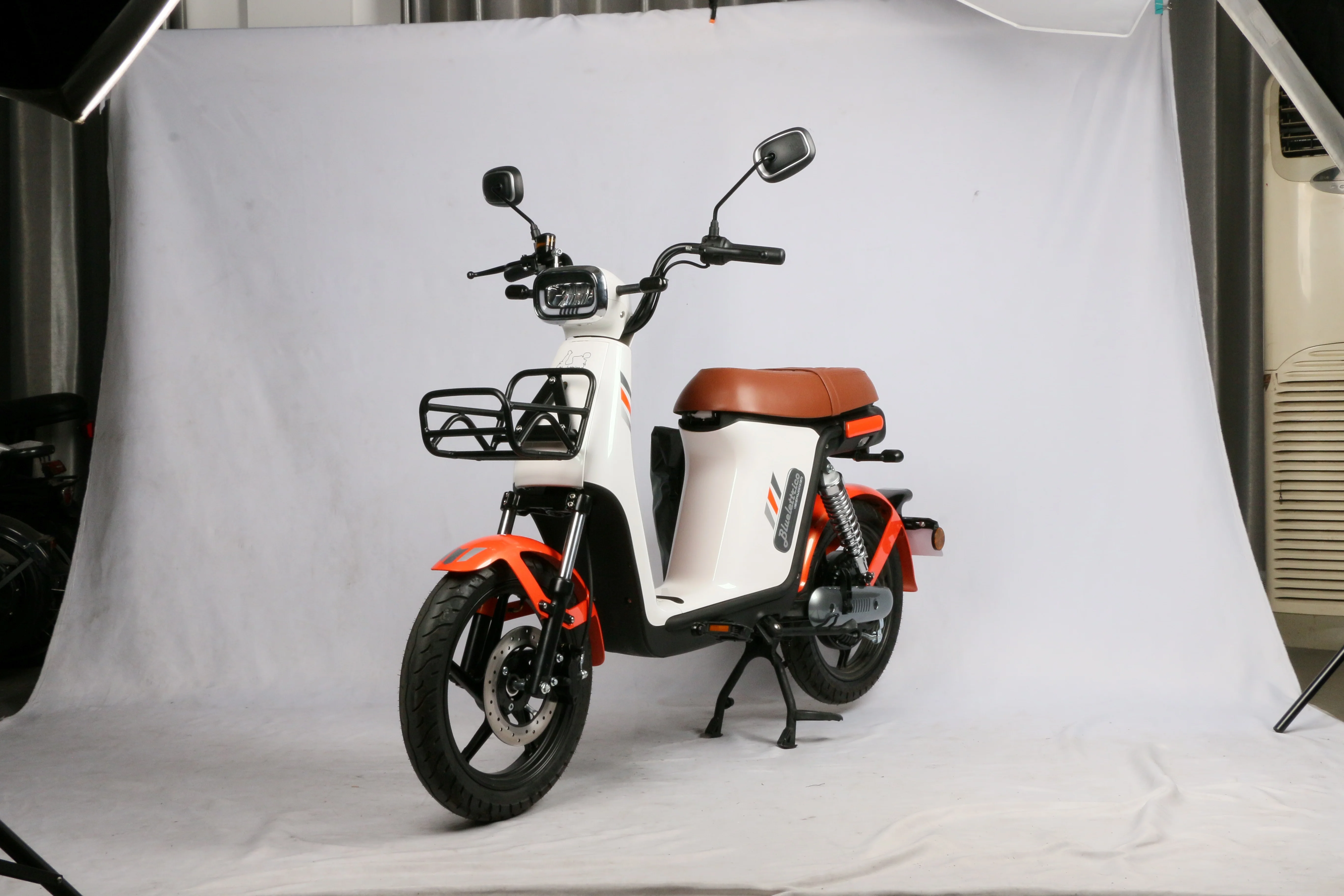 2024 New Arrival electric moped Bike For Adults Ebike EEC COC certificated with Waterproof Outdoor Motorcycle Dry Bag