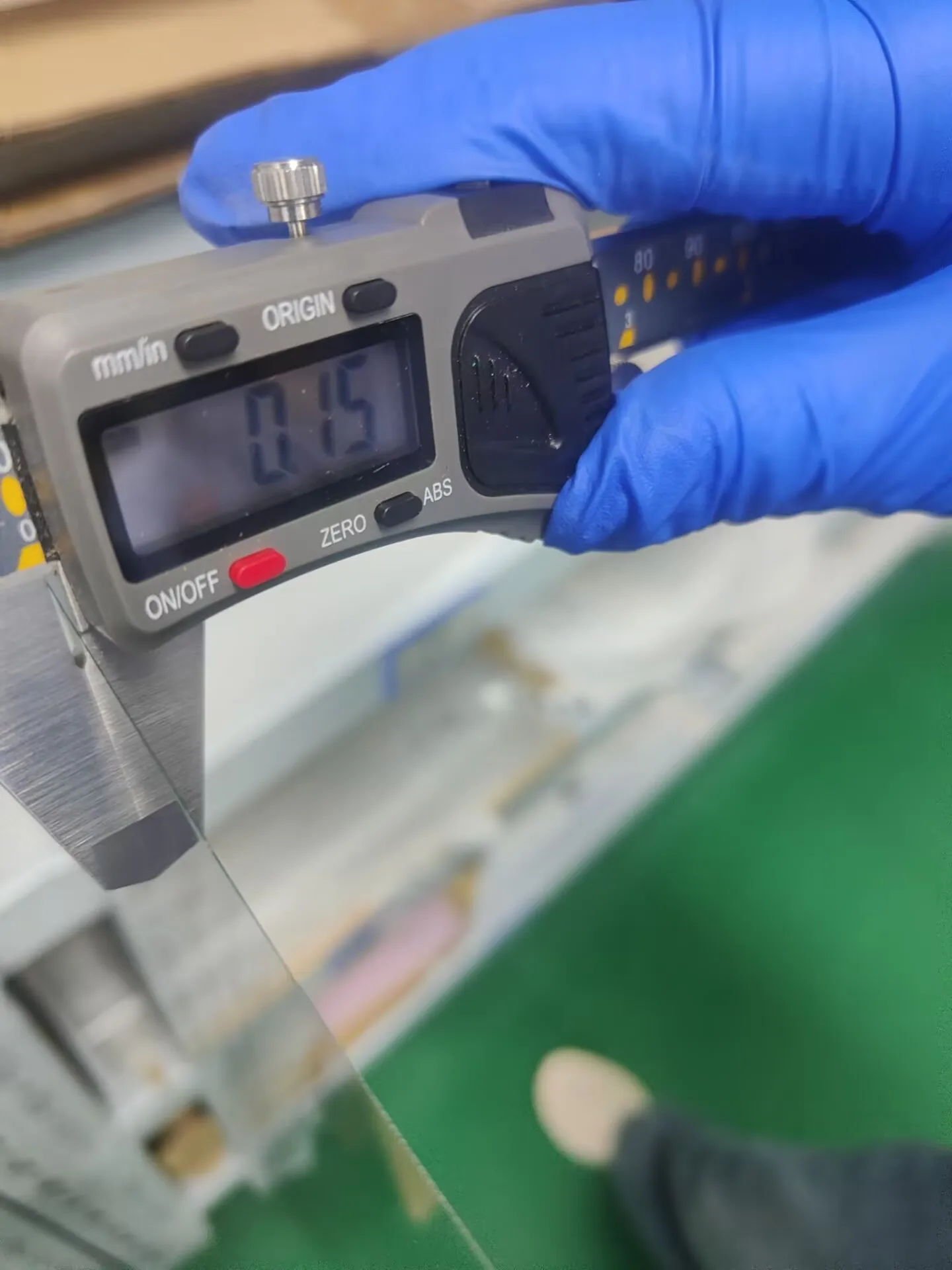 Microscope Use 0.15mm 0.2mm 0.3mm 0.4mm 0.5mm Super Ultra Thin 0.1mm Glass Sheet  extra clear tempered AR coating Glass