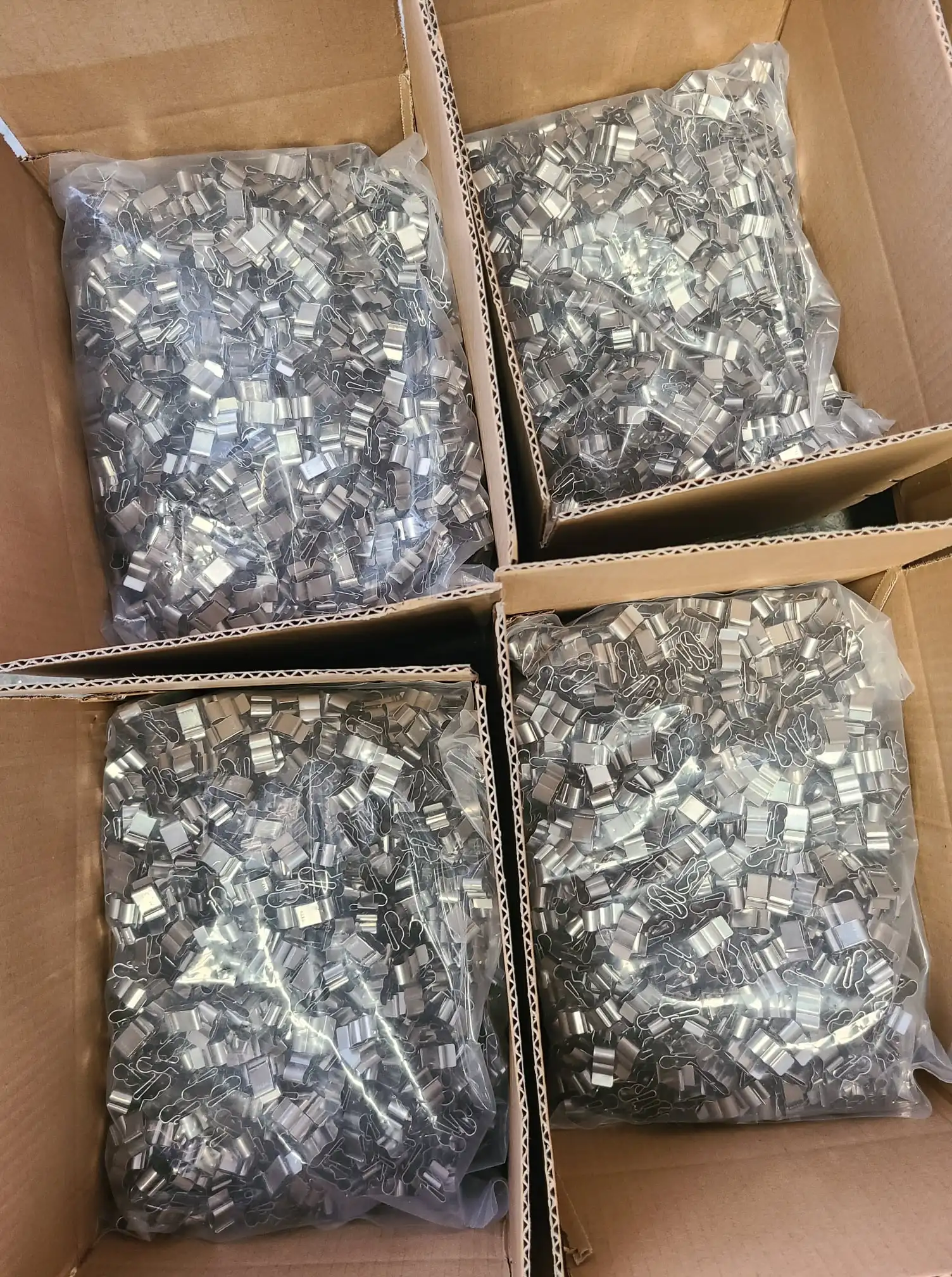 Best Sale Own Factory Organizer Plastic Cables Clip Aluminum Cable Holder Clips Cable Tie Edge Clip