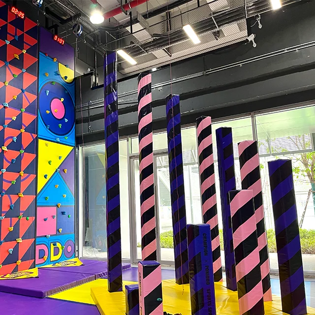 Franchise Indoor Trampolines Parks Big Slides Foam Pit Playground