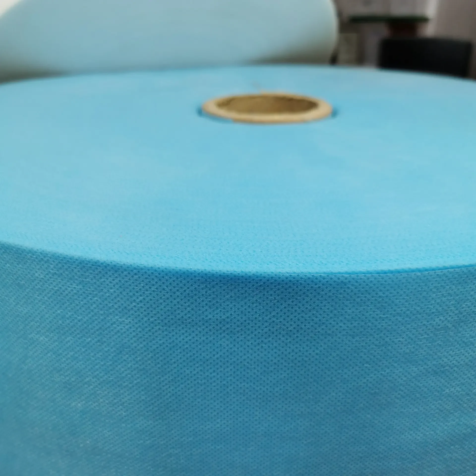 High quality 25gsm sss 100% PP Spunbond nonwoven Blue pp spunbond non woven fabric for face masks