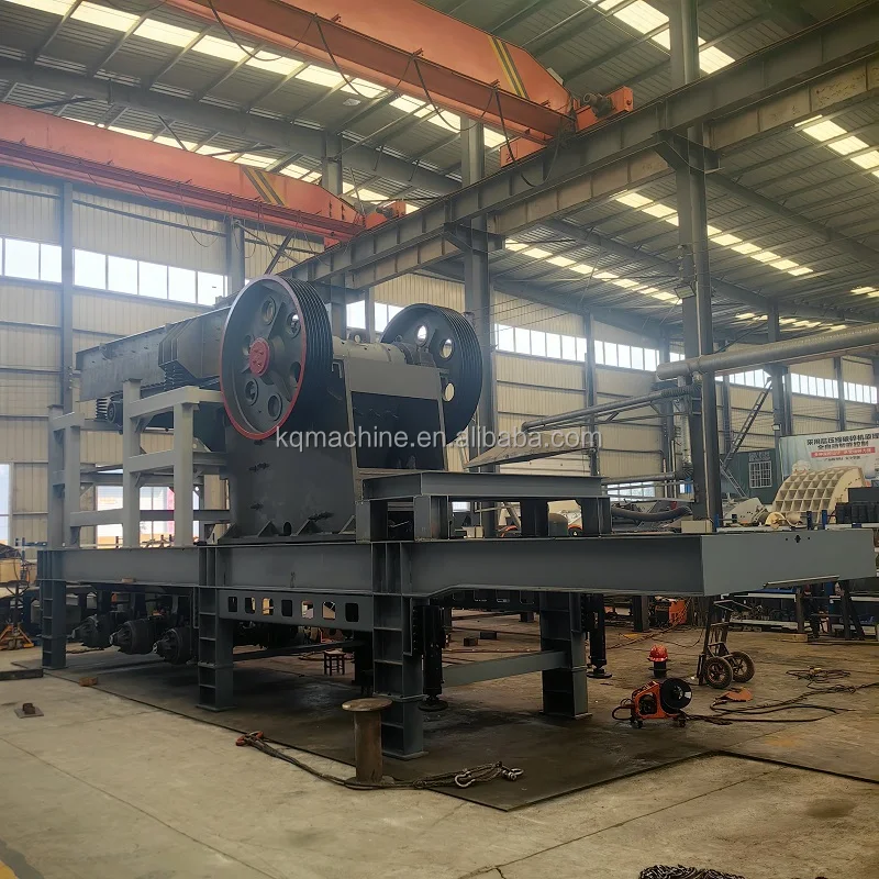 Zhengzhou Factory Discount Price Mobile Jaw Crusher with Tires Mobile Stone Crushing Machine