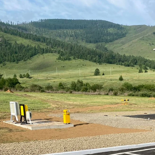 LED heliport lighting system for visual slope guidance to the helipad landing pad