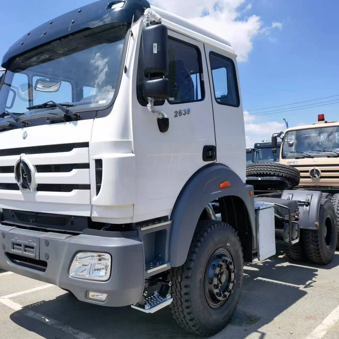 Brand New Beiben 6x4 380hp Tractor Head Truck With High Quality