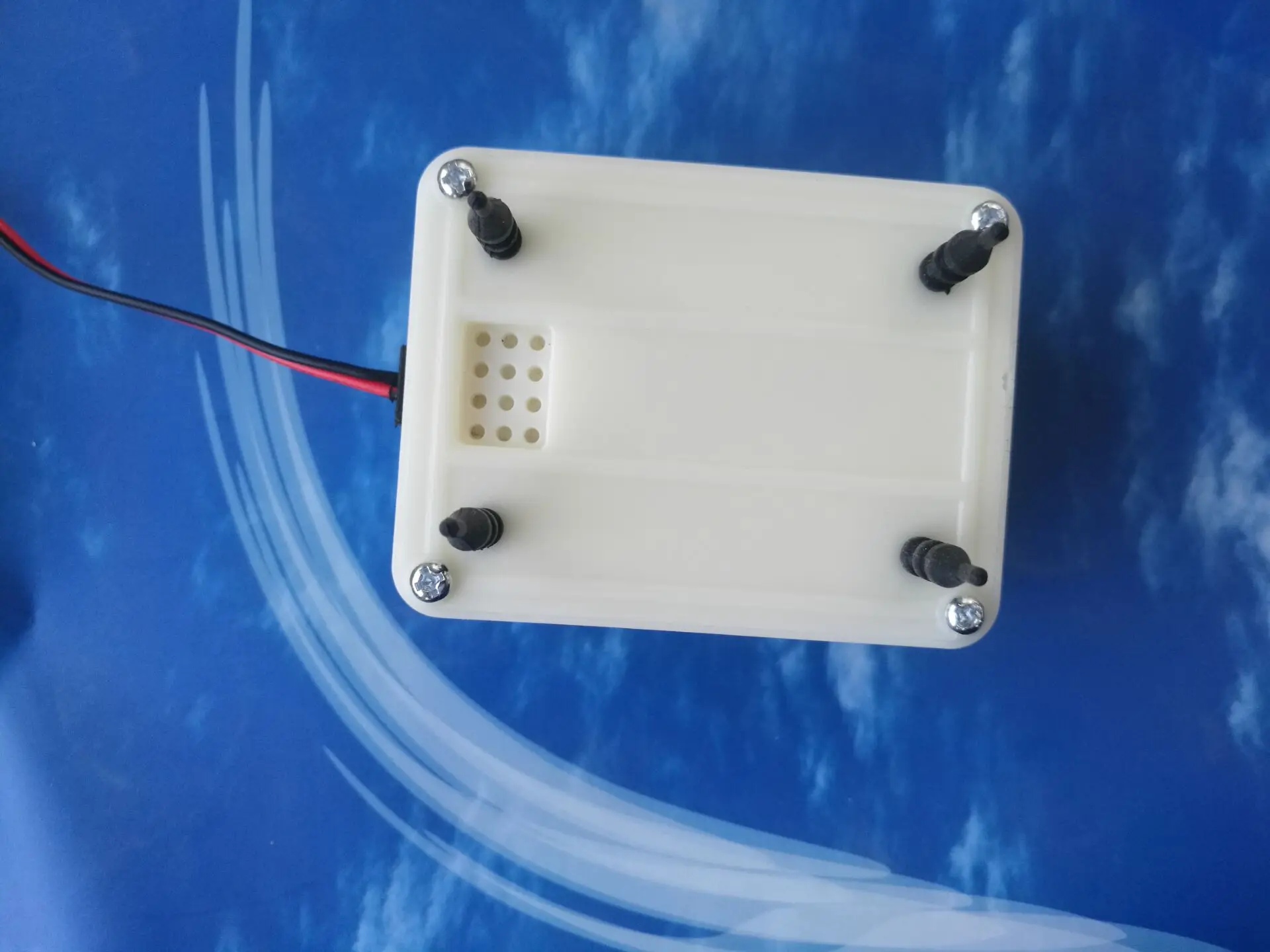 ZYA 680 mini Ozone sterilization DC12V solar powered  Air Pump