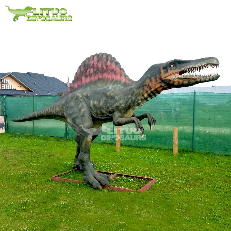 Реалистичный животный динозавр Spinosaurus в натуральную величину