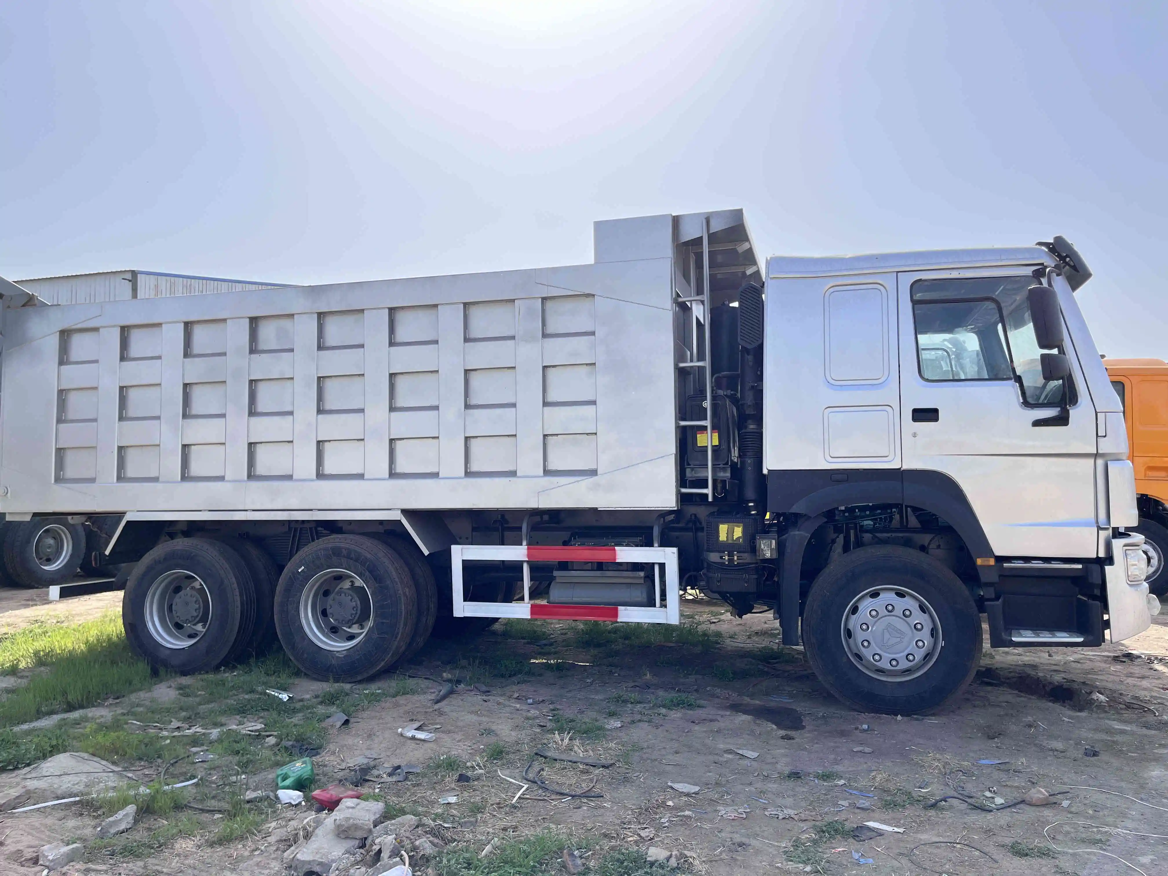 90% самосвал Sinotruck Howo 6x6 новый грузовик-Триппер 375hp тяжелый грузовик для продажи в Южной Америке