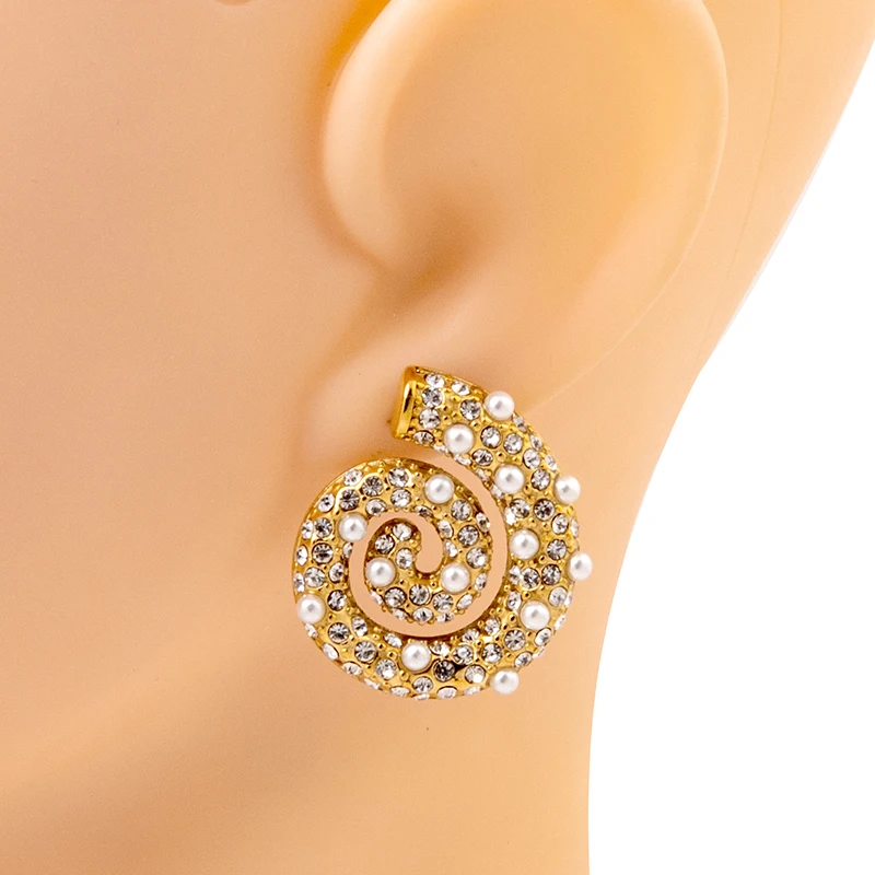 Trendy Style Earrings Stud Earring Set Wholesale Stainless Steel  Pearl 18K Gold Plated Stud Earrings