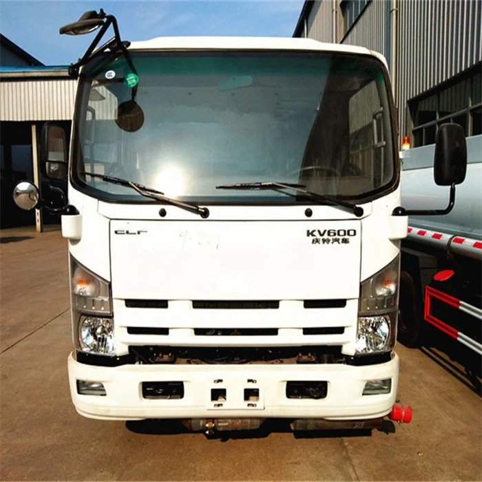 Isuzu 4*2 5 Cbm/5000 Liter Fuel Oil Refueling Dispenser Tank Tanker Truck