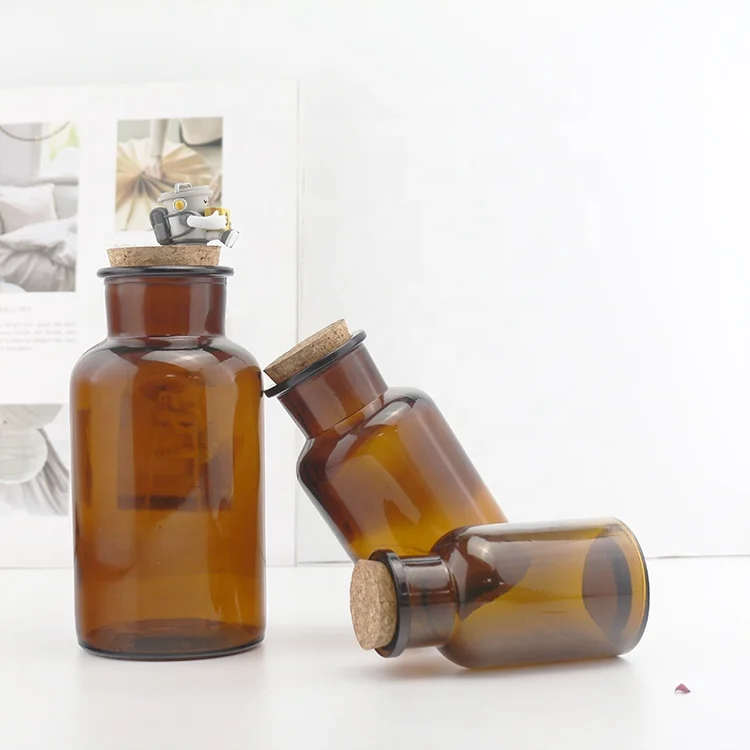 250ml 500ml aromatherapy glass bottles unique empty amber candle jars with lids in bulk