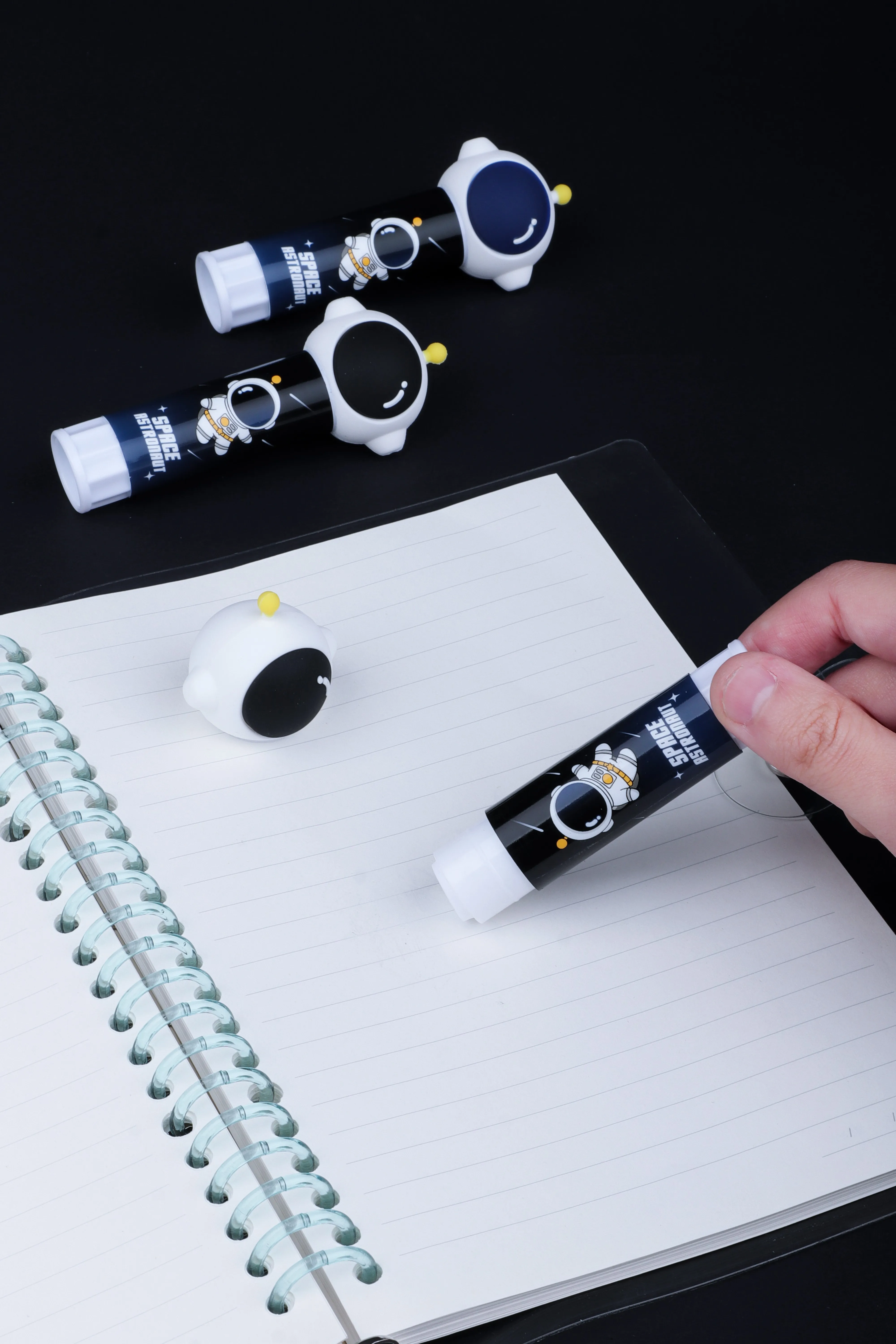 High Quality Non-Toxic PVA PVP Glue Stick School/Office Tools 9g White Glue Stick with cute top for students