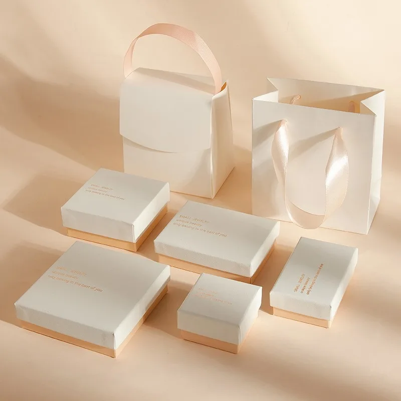 Elegant High Quality Rectangle Jewelry Boxes with Lids for Ring and Necklace Gift Packaging Featuring Sponge Lining