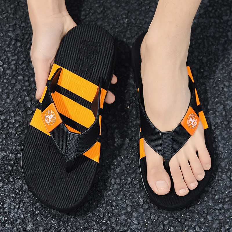 Outdoor Non-slip Outside Comfortable Soft Flip Flops Breathable PVC Flat Casual Beach Slides Slippers for Men